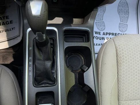 Used 2017 Ford Escape SE FWD image 21