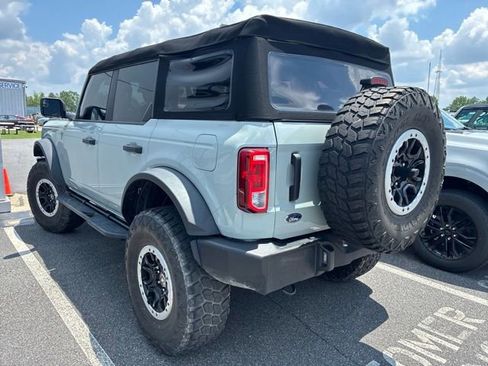 Used 2023 Ford Bronco 4-Door w/ Sasquatch Package AWD/4WD image 4