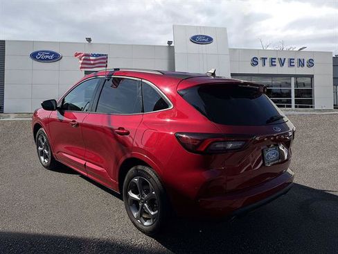 Certified 2023 Ford Escape ST-Line w/ Tech Pack #1 AWD/4WD image 3