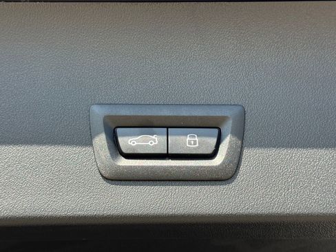 New 2026 BMW X3 xDrive30 image 16