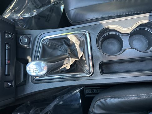 Used 2014 Dodge Challenger R/T image 14