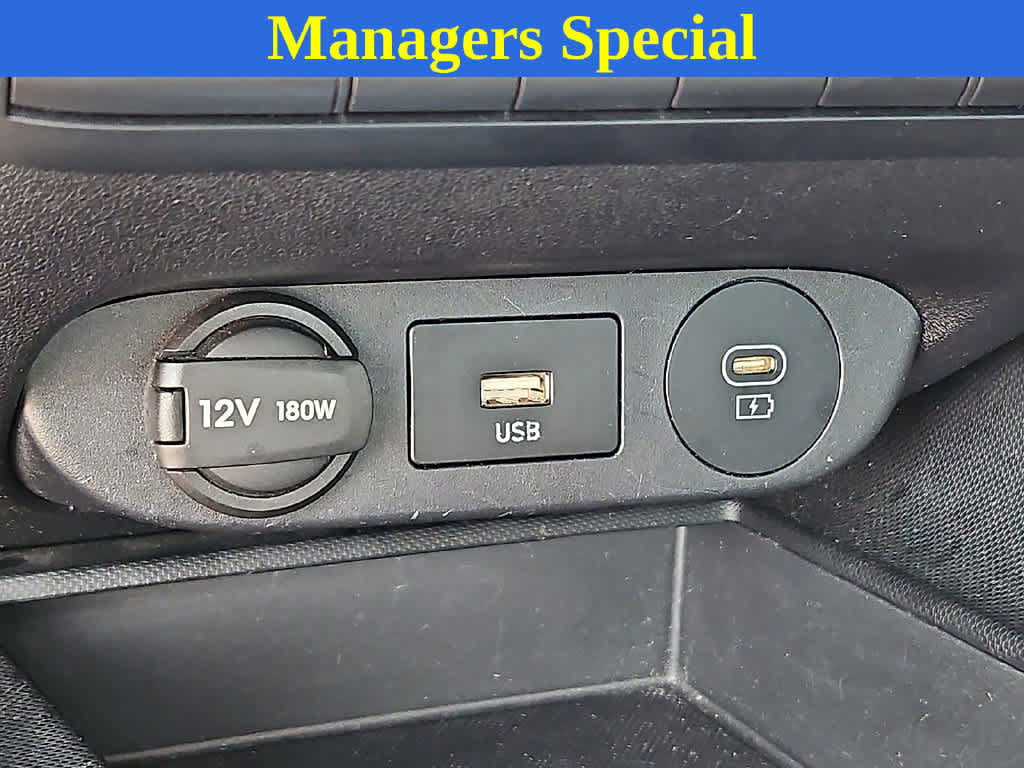 Used 2024 Hyundai Elantra SEL FWD image 24