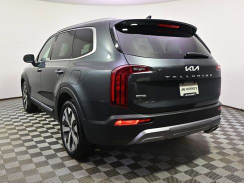 Used 2022 Kia Telluride S image 4