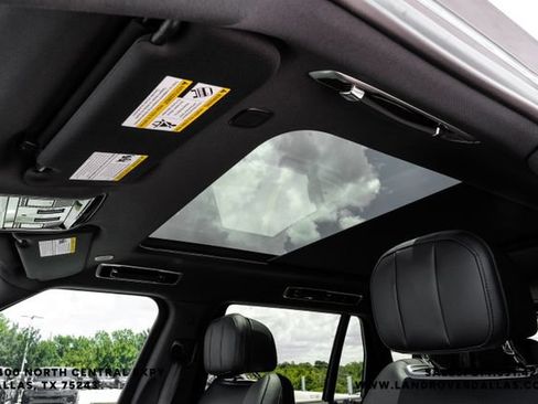 New 2026 Land Rover Range Rover Long Wheelbase SE AWD/4WD image 28