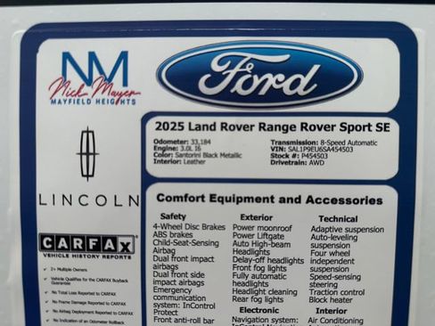 Used 2025 Land Rover Range Rover Sport SE AWD/4WD image 34