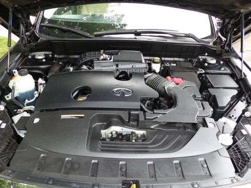 Used 2021 INFINITI QX50 Luxe w/ Cargo Package AWD/4WD image 17