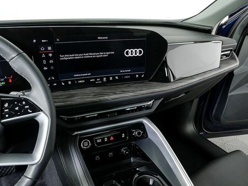 New 2025 Audi Q5 Premium Plus image 13