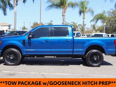 Used 2022 Ford F250 Lariat w/ Black Appearance Package AWD/4WD image 5