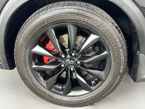 Used 2021 INFINITI QX50 Essential image 32