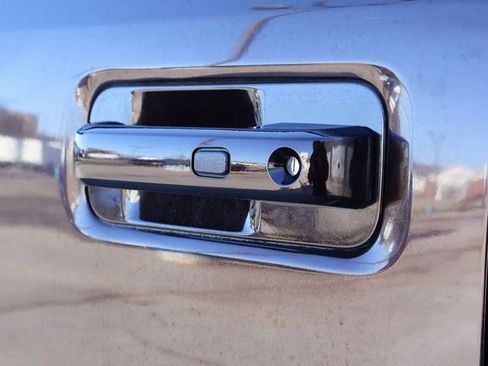 Used 2018 Ford F150 Lariat w/ Equipment Group 502A Luxury image 25