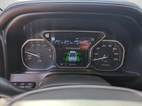 Used 2020 GMC Sierra 1500 AT4 w/ AT4 Premium Package AWD/4WD image 9