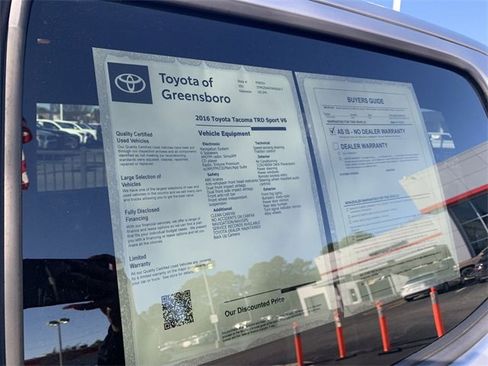 Certified 2016 Toyota Tacoma TRD Sport image 35