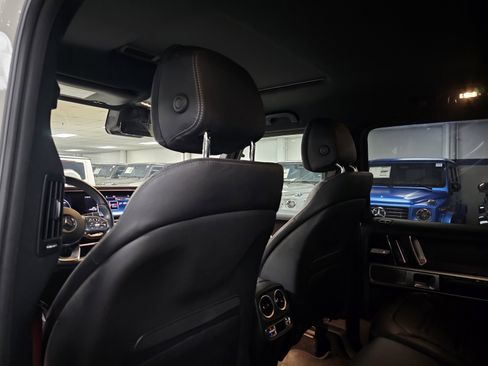 Used 2021 Mercedes-Benz G 550 image 7