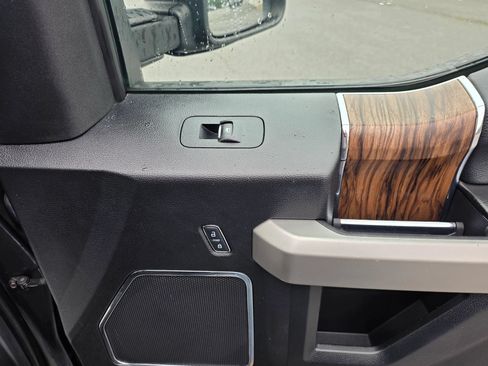 Used 2018 Ford F150 Lariat AWD/4WD image 45