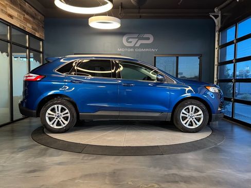 Used 2020 Ford Edge SEL w/ Convenience Package AWD/4WD image 2