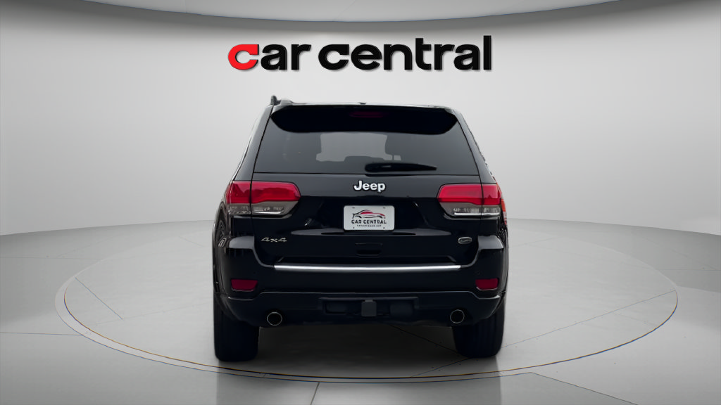 Used 2018 Jeep Grand Cherokee Overland AWD/4WD image 6