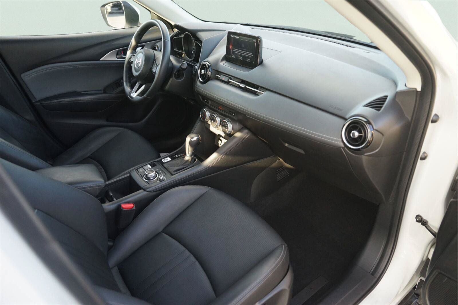 Used 2019 MAZDA CX-3 Touring FWD image 17