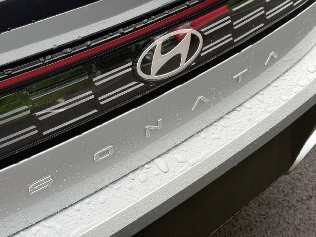New 2026 Hyundai Sonata Blue FWD image 22