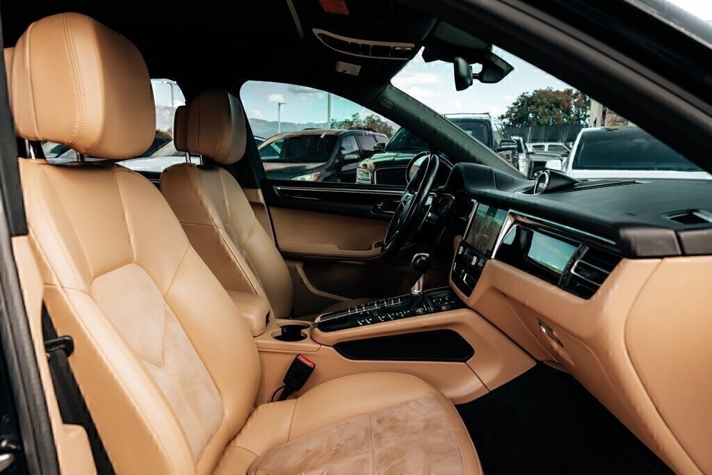 Used 2020 Porsche Macan AWD/4WD image 51