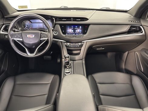 Used 2021 Cadillac XT6 Luxury FWD image 17