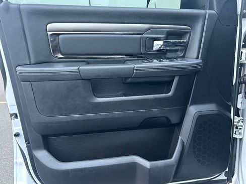 Used 2018 RAM 2500 Big Horn w/ Sport Appearance Group image 22