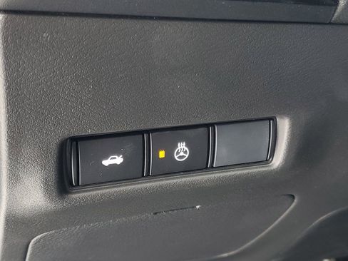 New 2026 Nissan Sentra SV w/ SV Convenience Package FWD image 12