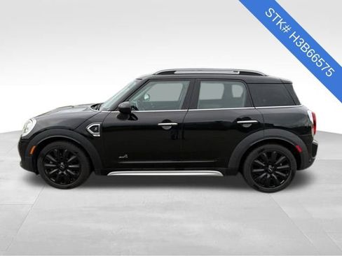 Used 2017 MINI Cooper Countryman S image 4
