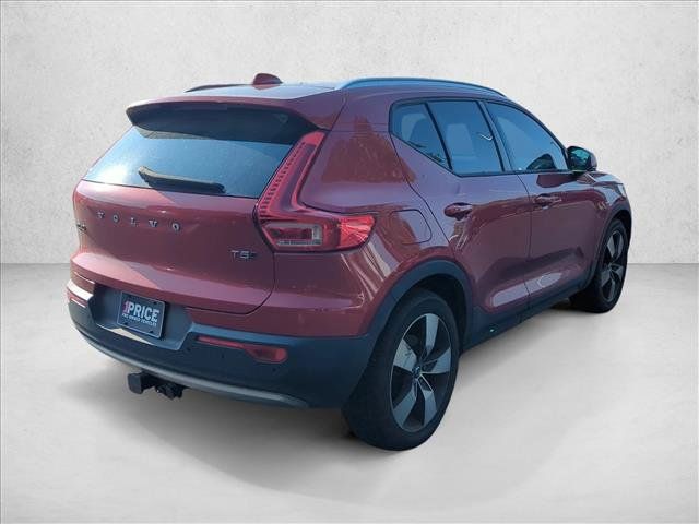 Used 2020 Volvo XC40 T5 Momentum AWD/4WD image 5