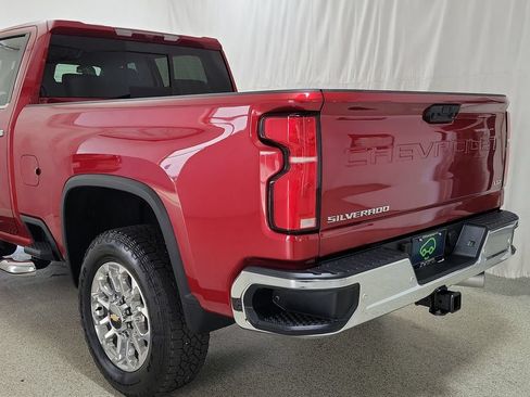 Certified 2025 Chevrolet Silverado 2500 LTZ w/ LTZ Convenience Package AWD/4WD image 7