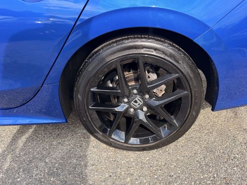 Used 2023 Honda Civic Sport image 7