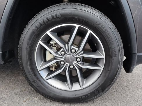 Used 2019 Jeep Grand Cherokee Limited w/ Luxury Group II AWD/4WD image 44
