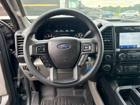 Used 2017 Ford F150 XL w/ Equipment Group 101A Mid AWD/4WD image 20