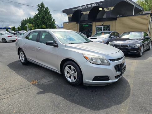 Used 2015 Chevrolet Malibu LS image 33