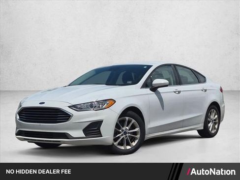 Used 2019 Ford Fusion SE FWD image 1