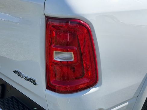 New 2026 RAM 1500 Laramie w/ Laramie Preferred Package AWD/4WD image 9