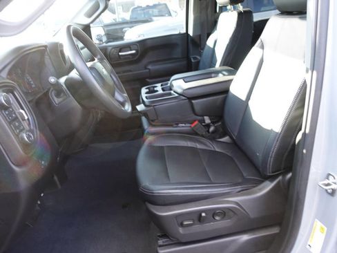 Used 2024 Chevrolet Silverado 1500 Custom image 17