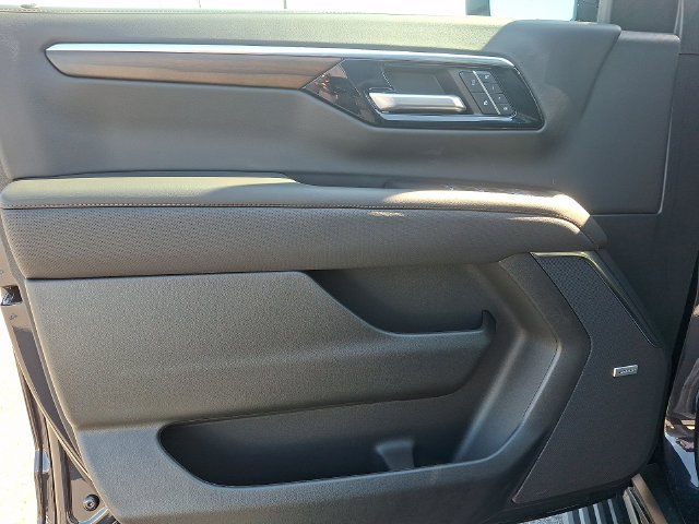 New 2026 Chevrolet Tahoe High Country AWD/4WD image 9