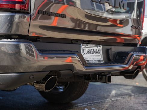 New 2026 RAM 1500 4x4 Crew Cab image 7