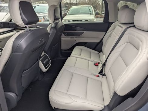 New 2026 Lincoln Nautilus Premier w/ Equipment Group 102A image 11