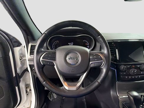 Used 2021 Jeep Grand Cherokee Limited AWD/4WD image 13