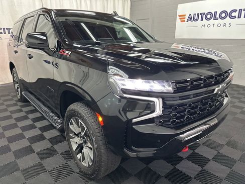 Used 2023 Chevrolet Tahoe Z71 w/ Luxury Package AWD/4WD image 2