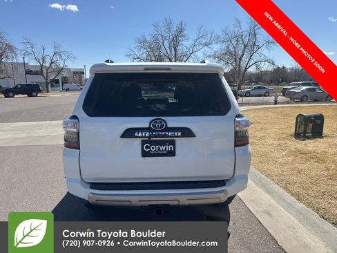 Used 2023 Toyota 4Runner TRD Off-Road Premium w/ Off Road Premium Plus Package image 6