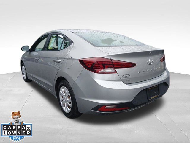 Used 2020 Hyundai Elantra SE FWD image 4