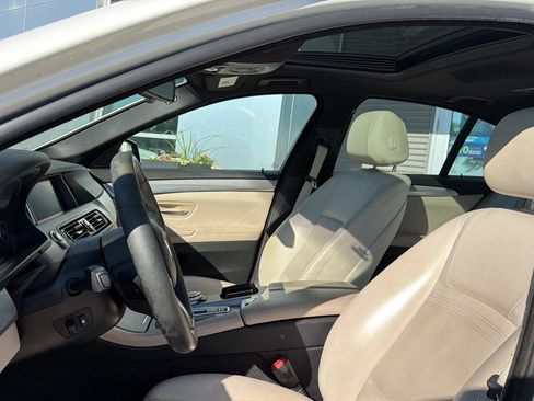 Used 2014 BMW 528i xDrive Sedan AWD/4WD image 9