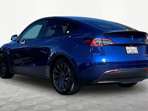 Used 2022 Tesla Model Y Performance image 4