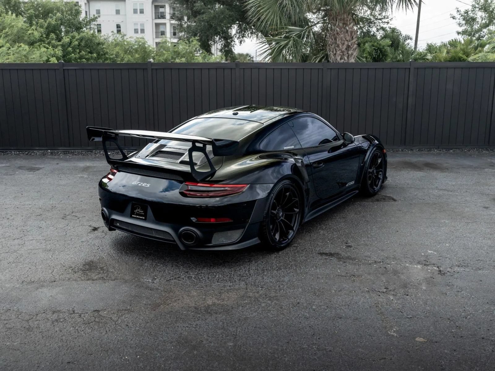 Used 2018 Porsche 911 GT2 RS RWD image 27