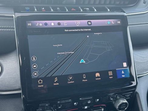 New 2024 Jeep Grand Cherokee Overland w/ Advanced Protech Group III image 34