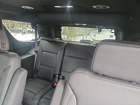 Used 2023 Chevrolet Tahoe LT w/ Luxury Package image 21