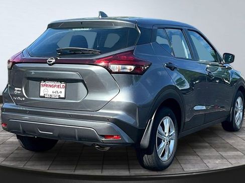 Used 2025 Nissan Kicks Play S FWD image 6