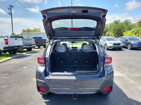 Used 2021 Subaru Crosstrek 2.0i Premium w/ Moonroof Package AWD/4WD image 11